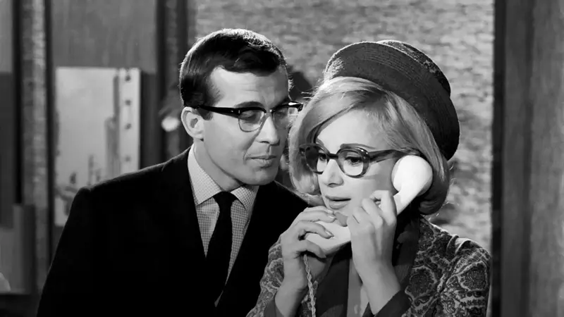 Μοντέρνα Σταχτοπούτα - Cover