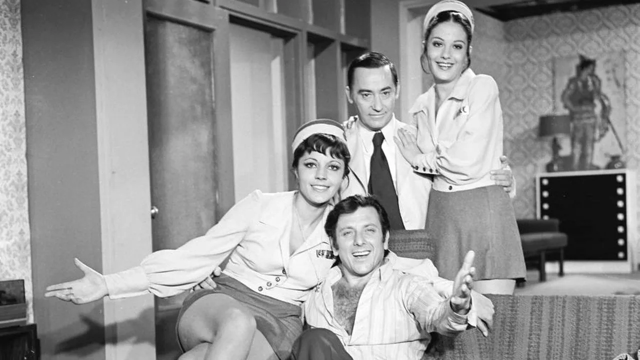 Ένας τρελλός τρελλός αεροπειρατής - Cover