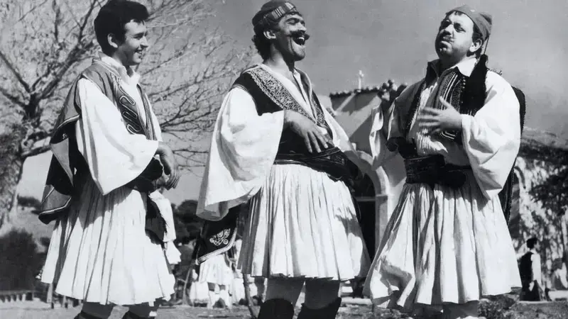 Τα 40 Παλικάρια - Cover
