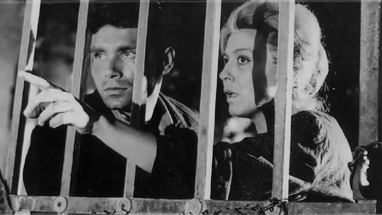 Διωγμός - Cover