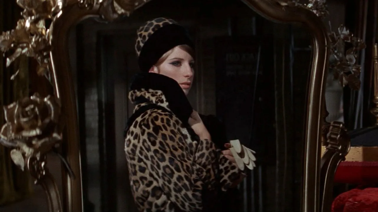 Ένα Αστείο Κορίτσι - Cover