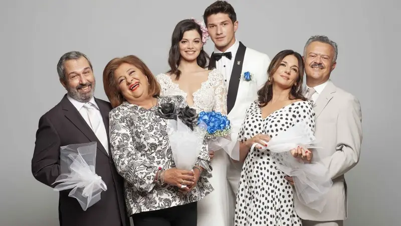 Συμπέθεροι Απ' Τα Τίρανα - Cover