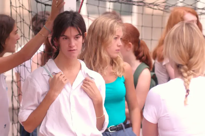 16 Φορές Άνοιξη - Cover