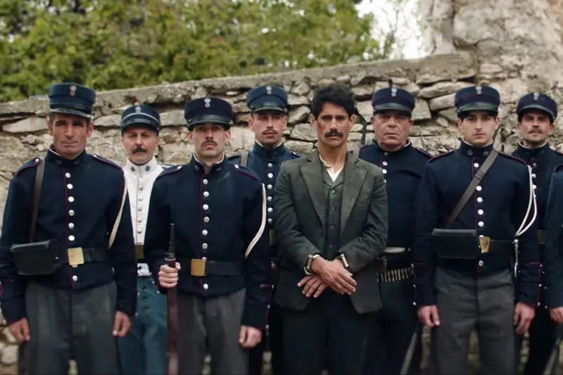 17 Κλωστές - Cover