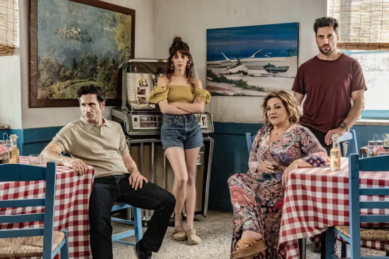 Κάμπινγκ Ε1 - Poster