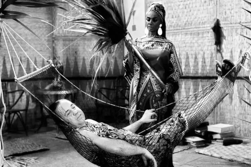 Αγάπη μου Ουά-Ουά - Cover