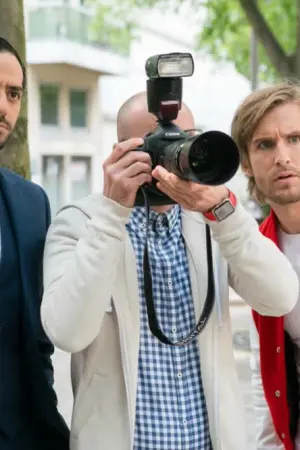 Άλλοθι για Παντρεμένους.com - Poster