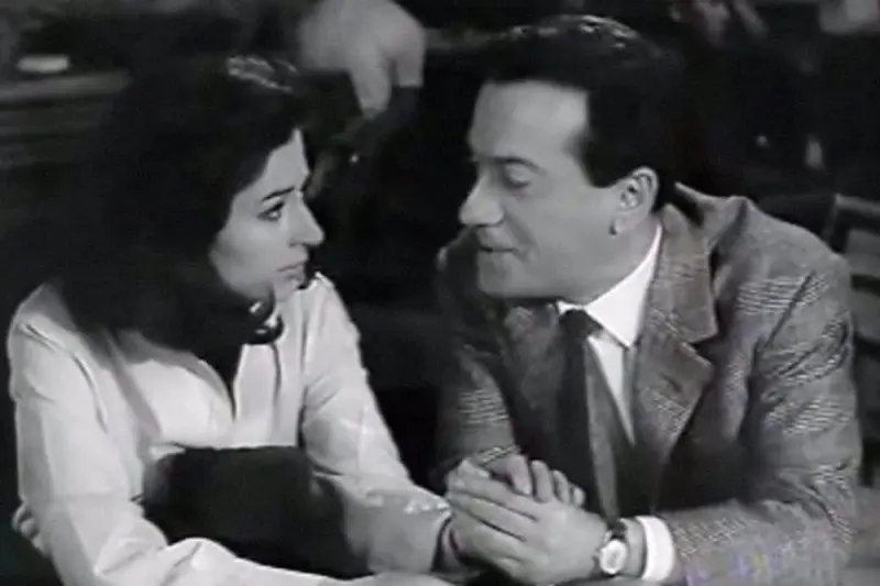 Αρτίστα - Cover