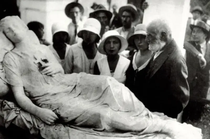 Αυτοί που Τόλμησαν - Cover