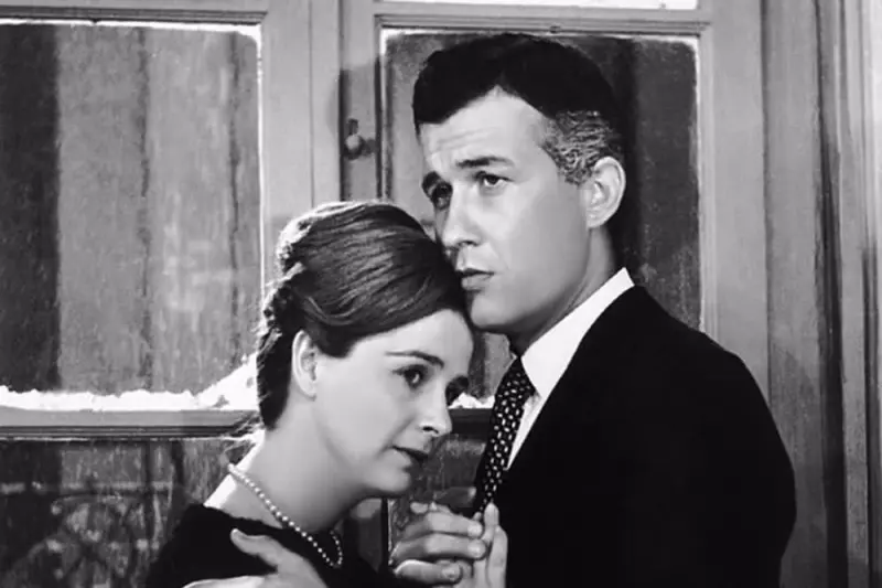 Χαμένα Όνειρα - Cover