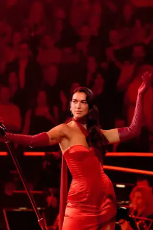Dua Lipa: Live in England - Poster