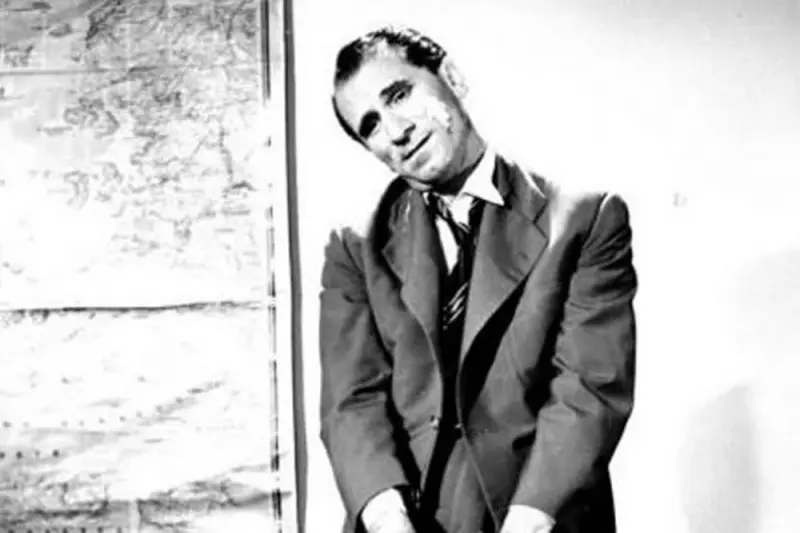 Ένα Μπουζούκι Αλλιώτικο από τα Άλλα - Cover