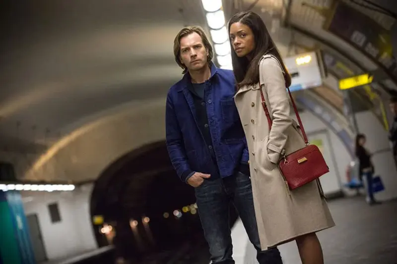 Ένας Προδότης Ανάμεσά μας - Cover