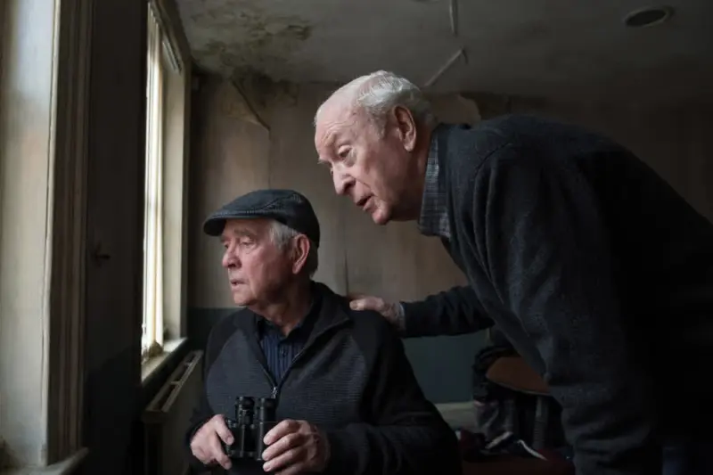 Εντιμότατοι Κλέφτες - Cover