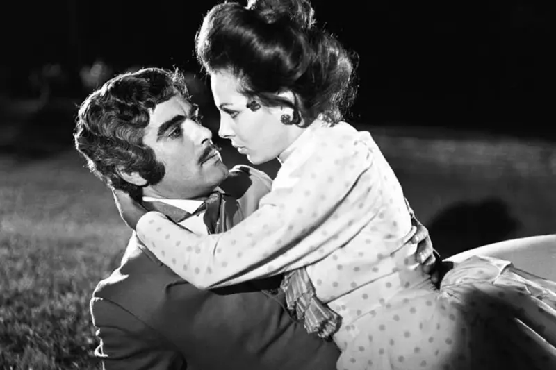 Επαναστάτης Ποπολάρος - Cover