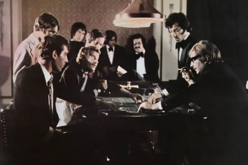 Επαγγελματίες Ρεμάλια - Cover