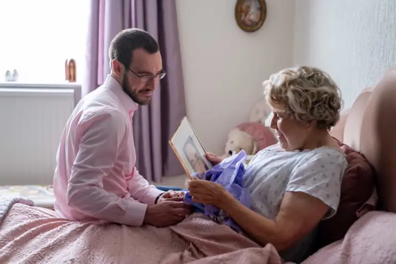 Η Έκτη Εντολή - Cover