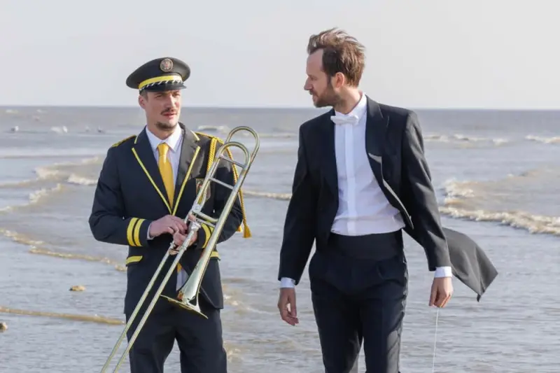 Η Ορχήστρα του Αδερφού μου - Cover