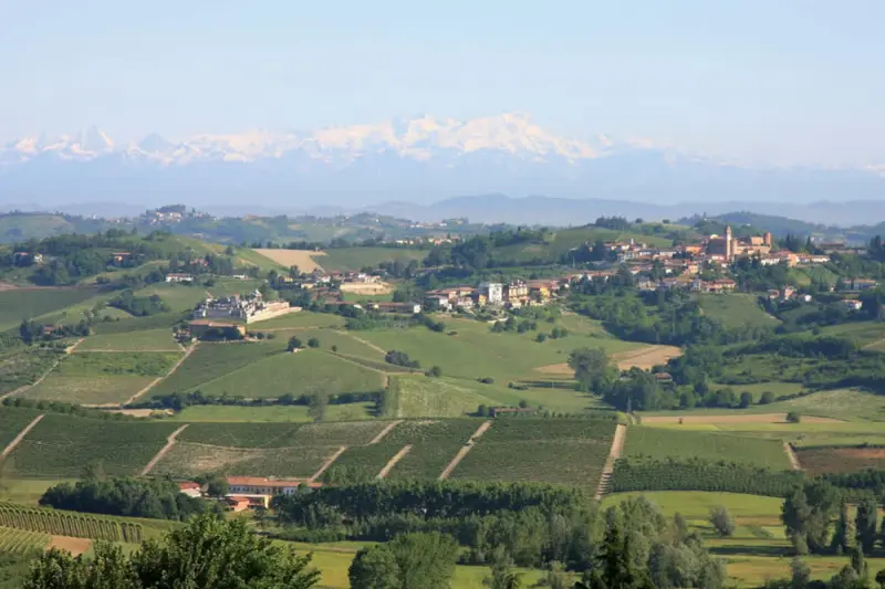 Κρυφή Ιταλία: Το Μονφεράτο και οι Παλαιολόγοι - Cover