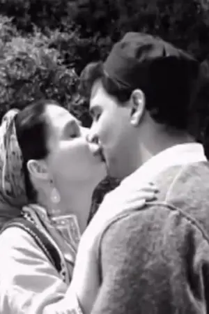 Κρυστάλλω - Poster