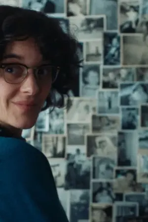 Μικρό Θλιμμένο Κορίτσι - Poster