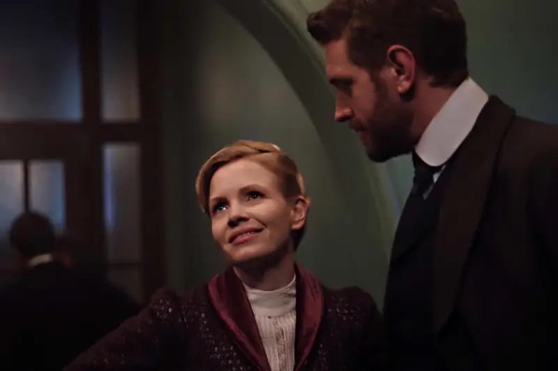 Miss Scarlet and the Duke - Cover