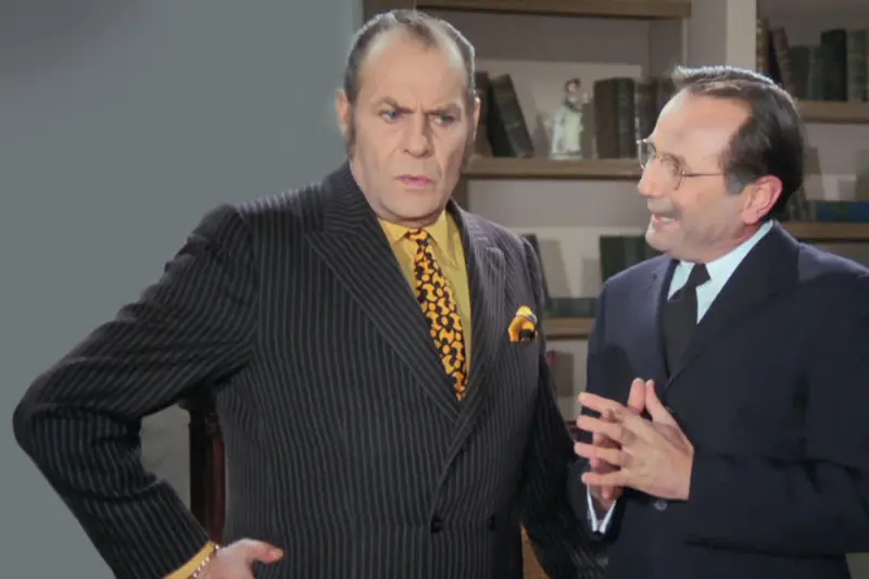 Ο Άνθρωπος που Έσπαγε Πλάκα - Cover