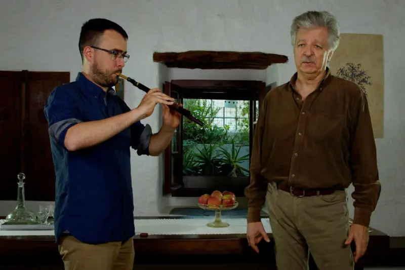 Ο Αυλητής - Cover