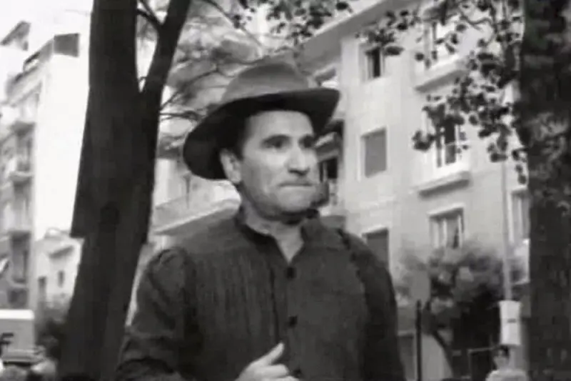 Ο Τυχεράκιας - Cover