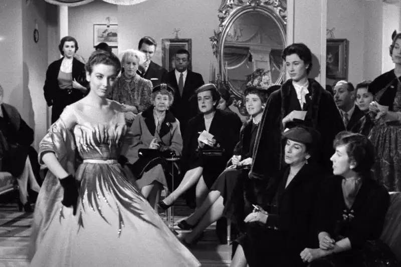 Οι Φίλες - Cover