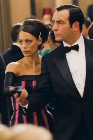 OSS 117: Αποστολή στο Κάιρο - Poster