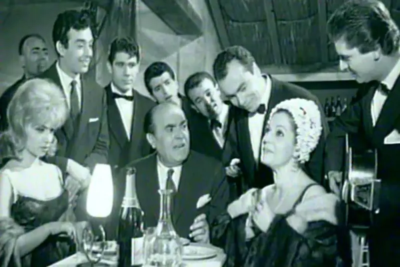 Όταν Λείπει η Γάτα - Cover