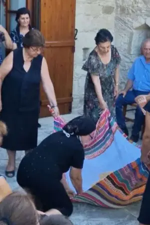 Παραδοσιακός Γάμος στη Λετύμπου - Poster