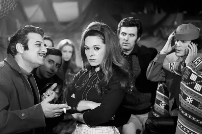 Πεθαίνω Κάθε Ξημέρωμα - Cover