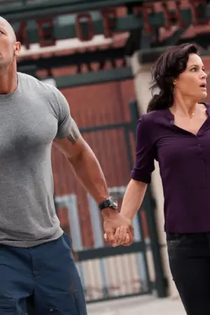 San Andreas: Επικίνδυνο Ρήγμα - Poster