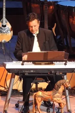 Σταμάτης Σπανουδάκης: Ηλιοποτισμένη - Poster