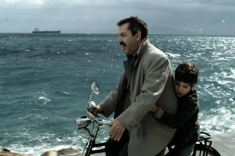 Ταξίδι στη Μυτιλήνη - Cover