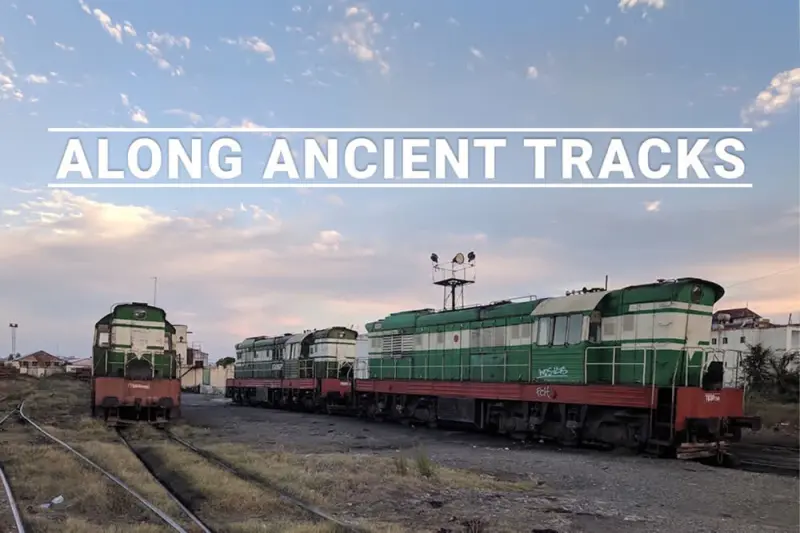 Τελευταίες Διαδρομές - Cover