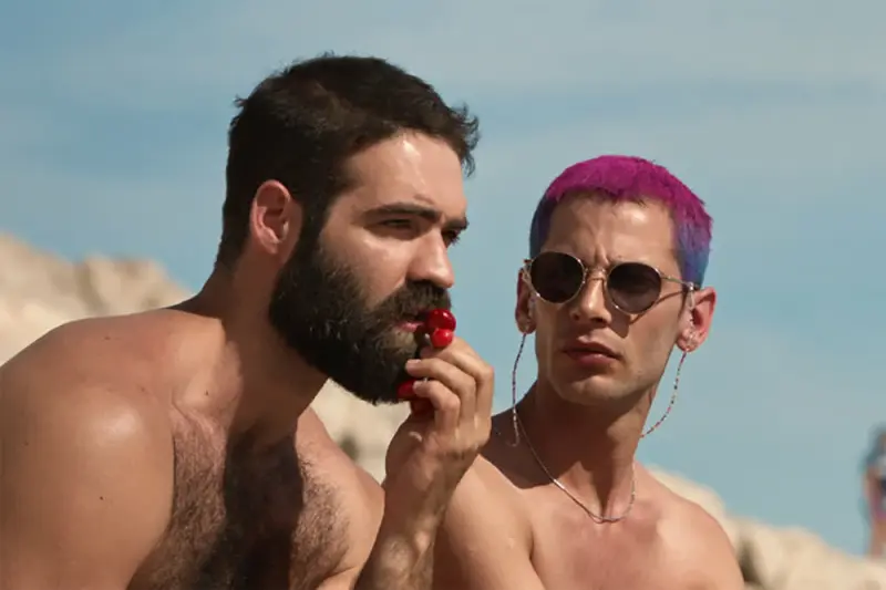 Το Καλοκαίρι της Κάρμεν - Cover