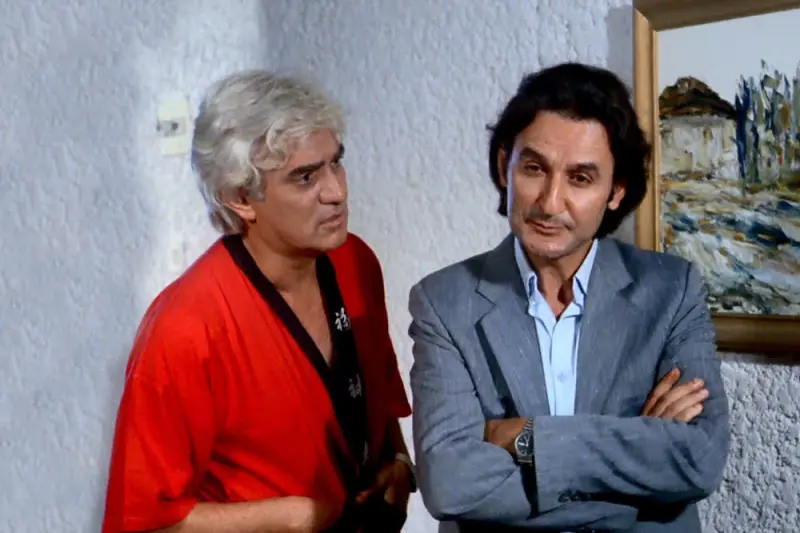 Το Παίζω και Πολύ Άντρας - Cover