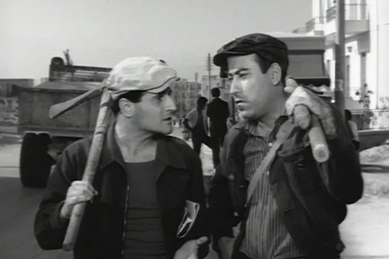 Το Πιθάρι - Cover