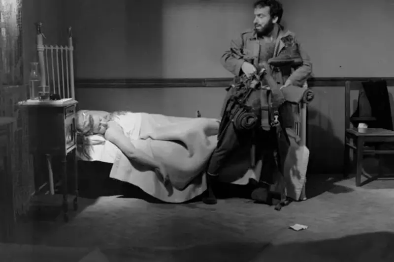 Βαφτιστικός - Cover