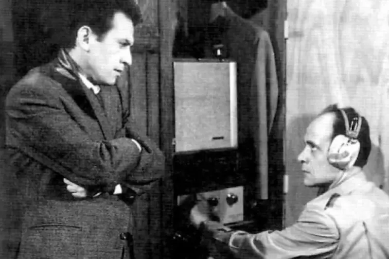 Ξεριζωμένη Γενιά - Cover