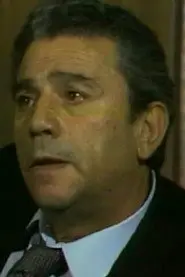 Νίκος Δενδρινός