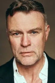 Julian Lewis Jones