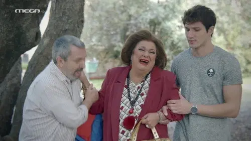 Συμπέθεροι Απ' Τα Τίρανα - Επεισόδιο 13